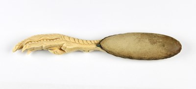 Lot 616A - An early 20th Century ivory handled nail...