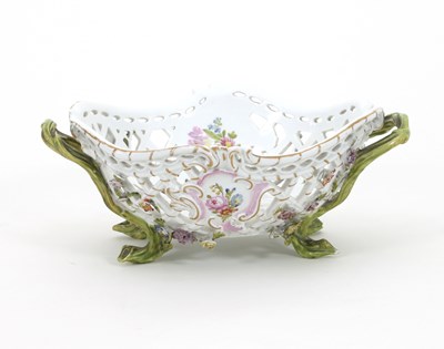 Lot 724 - A Meissen rococo basket, circa 1765, with...