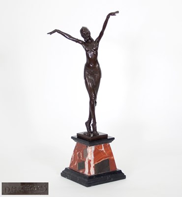 Lot 76 - After Demetre Chiparus/An Art Deco style...