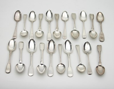 Lot 440 - A set of eight Georgian silver teaspoons, old...