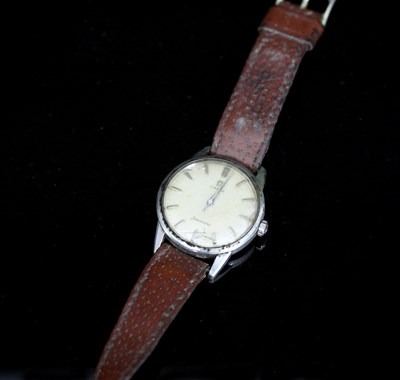 Lot 595 - An Omega Seamaster, the circular dial with...