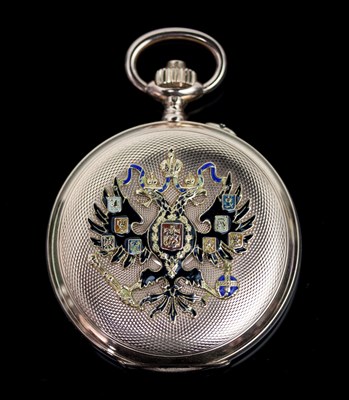 Lot 615 - A Russian 14ct gold and enamelled Faber Type...