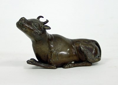 Lot 1011 - An Indian bronze buffalo, 11cm high