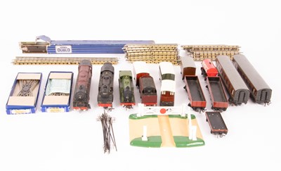 Lot 317 - A Hornby Dublo three-rail model railway