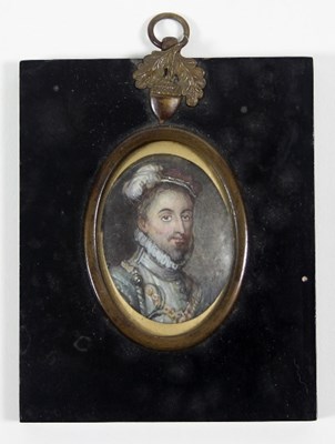 Lot 130 - A portrait miniature depicting a gentleman in...