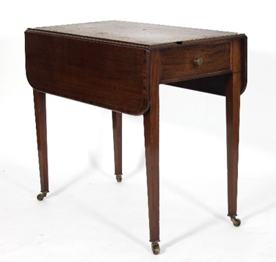 Lot 548 - An early 19th Century Pembroke table,...