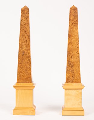 Lot 209 - David Linley (born 1961) a pair of sycamore and walnut obelisk table ornaments