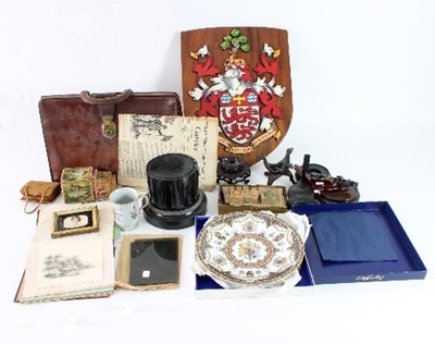 Lot 167 - A small quantity of sundries to include a...