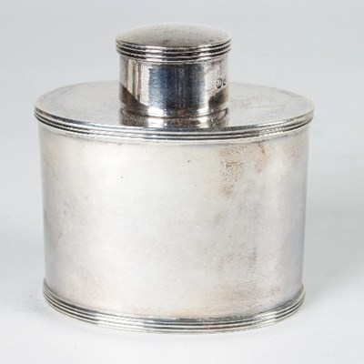 Lot 336 - An oval silver tea caddy, Elkington & Co.,...