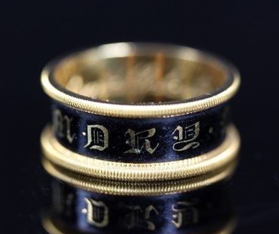 Lot 453 - A William IV 18ct gold and black enamel...