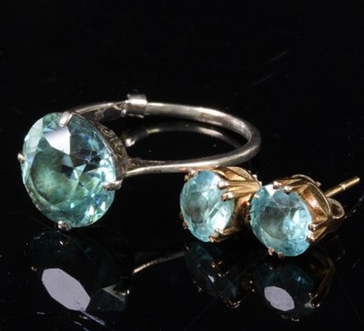 Lot 459 - A blue zircon dress ring, the single stone to...