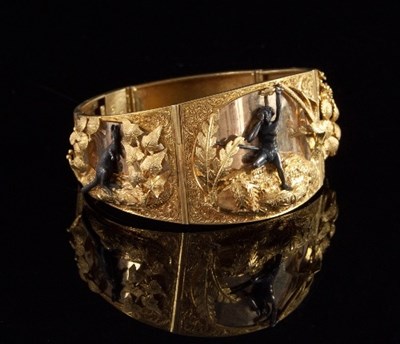 Lot 506 - An Australian 18ct gold panel bracelet,...