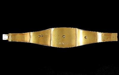 Lot 506 - An Australian 18ct gold panel bracelet,...