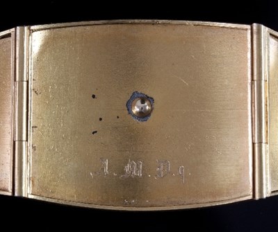 Lot 506 - An Australian 18ct gold panel bracelet,...