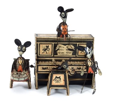 Lot 653 - A Marx Merrymakers tinplate mouse band,...