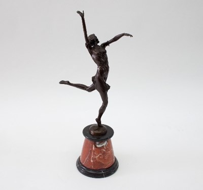 Lot 91 - After Bruno Zach: bronze figure of a dancer on...