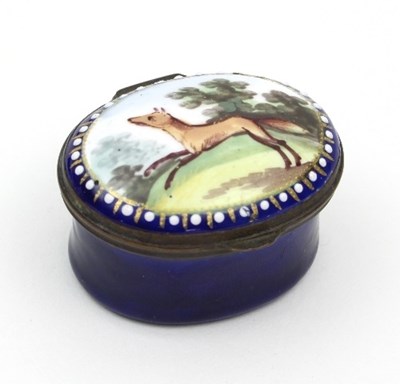 Lot 364 - A Bilston enamel oval patch box, late 18th...