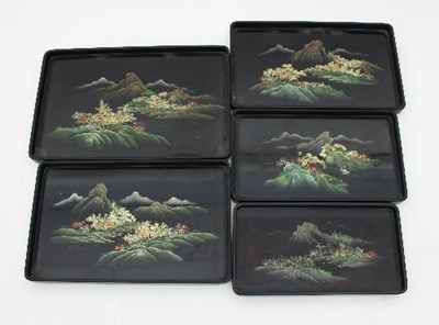 Lot 553 - A graduated set of five Japanese lacquered...