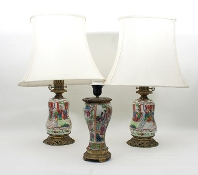 Lot 556 - A pair of Cantonese gourd shaped lamps,...