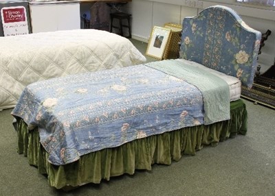 Lot 784 - A 3' divan bed, with vi-sprung mattress,...