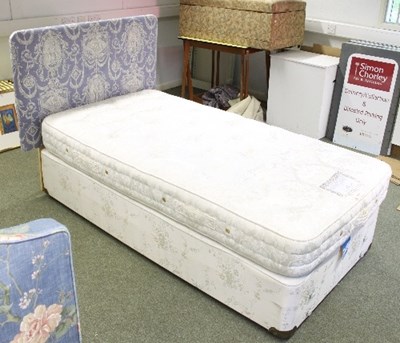 Lot 791 - A 3' divan bed with vi-sprung mattress, toile...