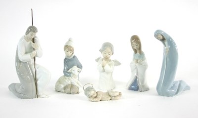Lot 52 - A Lladro porcelain nativity set of six figures,...