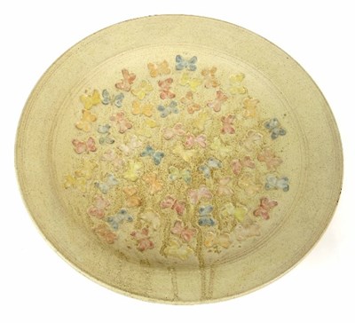 Lot 102 - A studio pottery bowl by Anna Day, decorated...