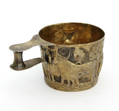 Lot 166 - A silver gilt replica of the Vapheio cup,...