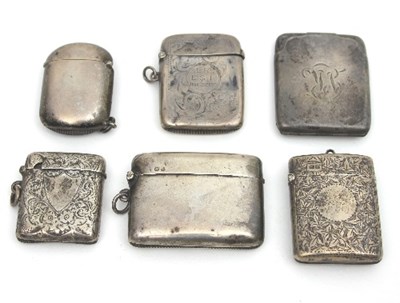 Lot 172 - A silver vesta case, Chester 1899, of slightly...