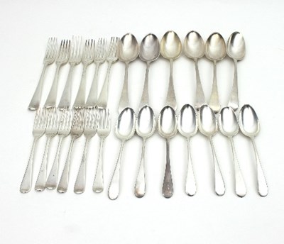 Lot 176 - A matched set of old English pattern silver...