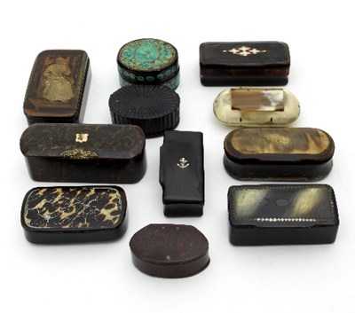 Lot 267 - A group of snuff boxes, 18th Century and later,...