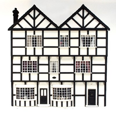 Lot 452 - A 20th Century doll's house, the exterior...