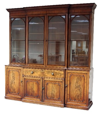 Lot 654 - A fine Regency mahogany breakfront library...