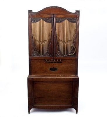 Lot 718 - A George III mahogany chamber barrel organ...