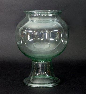 Lot 15 - A glass goldfish bowl on integral foot, 28.5cm...