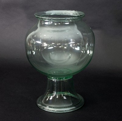 Lot 15 - A glass goldfish bowl on integral foot, 28.5cm...
