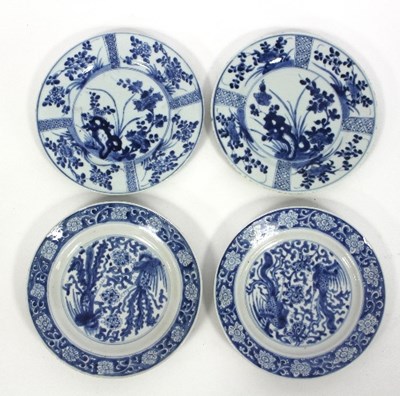 Lot 193 - A pair of Chinese export blue and white plates...