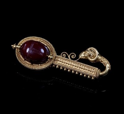 Lot 240 - An archaeological revival brooch attributed to...