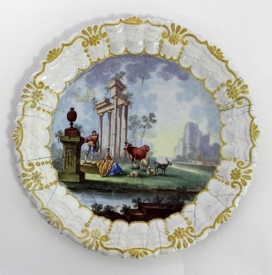 Lot 274 - An 18th Century enamel plate, decorated...