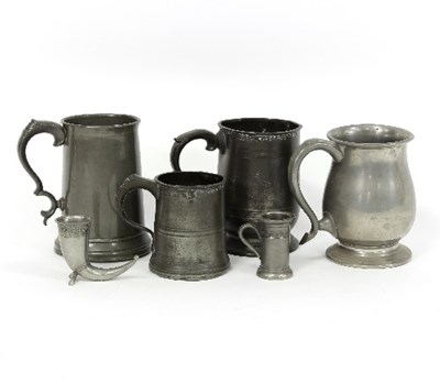 Lot 302 - Sundry pewter tankards