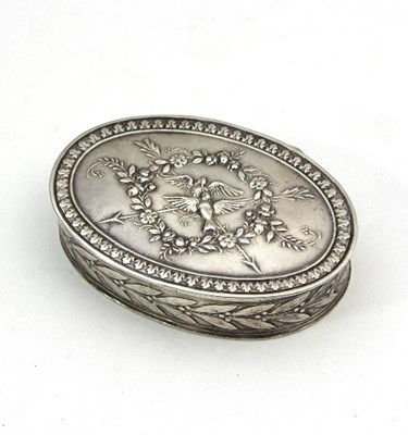 Lot 14 - A French oval silver snuff box, 19th Century,...