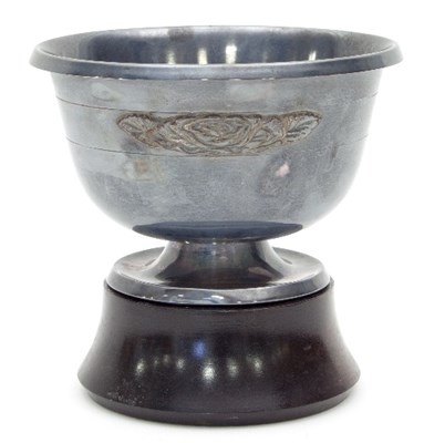 Lot 119 - A modern silver rose bowl designed by Algernon...