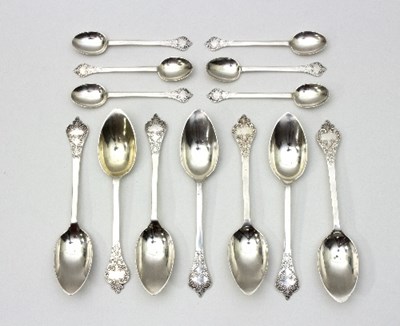 Lot 149 - A set of six silver coffee spoons, Goldsmiths...