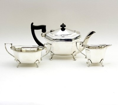 Lot 163 - A silver three-piece tea set, E V, Sheffield...