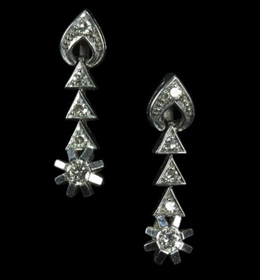 Lot 297 - A pair of diamond pendant earrings, each...