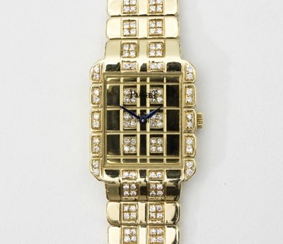 Lot 319 - A lady's Piaget wristwatch, in 18ct yellow...