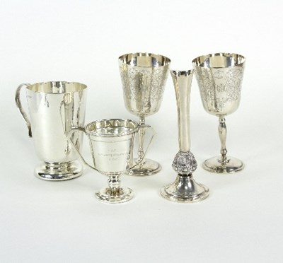 Lot 524 - A pair of silver goblets, Birmingham 1969,...