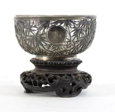 Lot 703 - A Chinese export silver bowl, Chicheong, of...