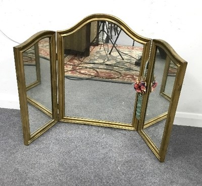 Lot 894 - A folding three-plate dressing mirror