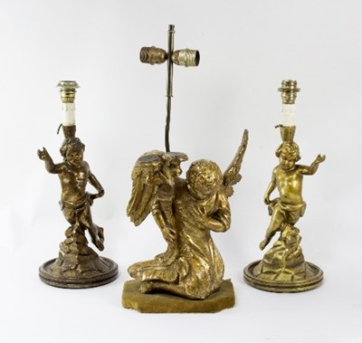 Lot 1040 - A 19th Century Italian carved giltwood figure...